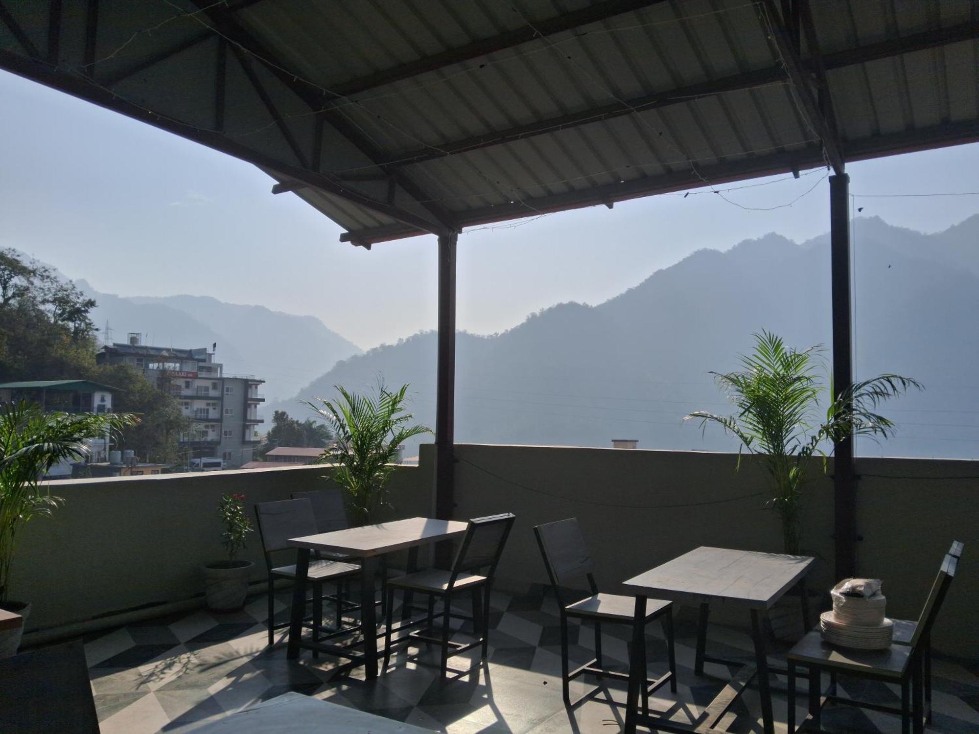 Hotel Hostel Vimal Ganga Rishīkesh Dış mekan fotoğraf