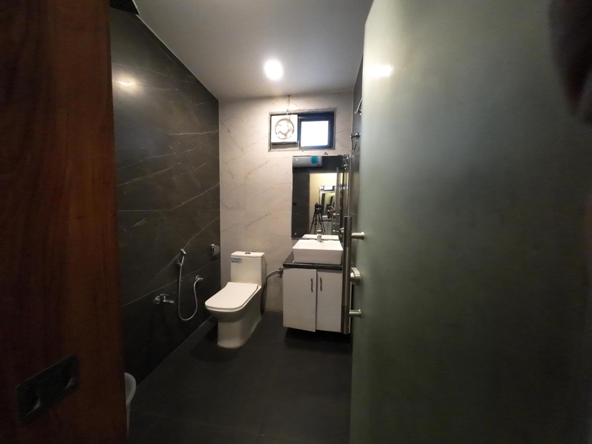 Hotel Hostel Vimal Ganga Rishīkesh Dış mekan fotoğraf
